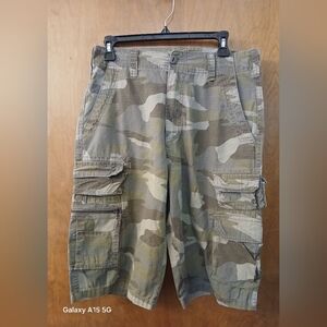 Camouflage Cargo Men Shorts